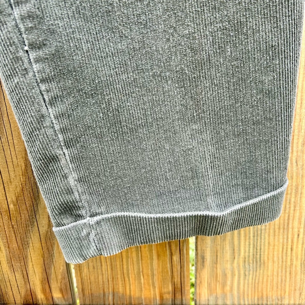Vintage Dockers Pants Green Corduroy Pleated Pant Men’s Size 33x32 Cuffed Y2K - Picture 6 of 10